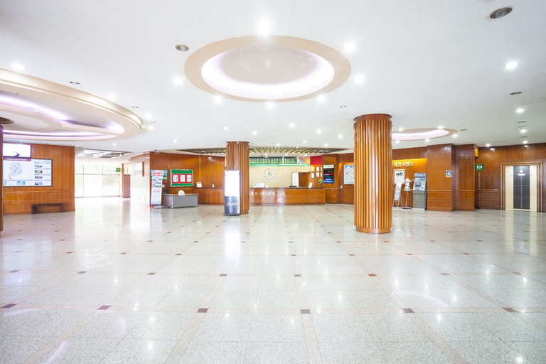 Interior entrance 4, Ilsung Bugok Condominium Resort, Changnyeong
