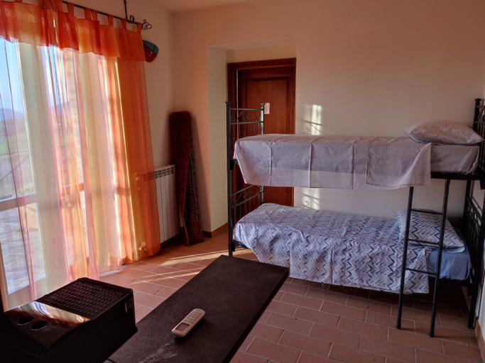 Bedroom 3, B&B Casale Roshlee, Perugia