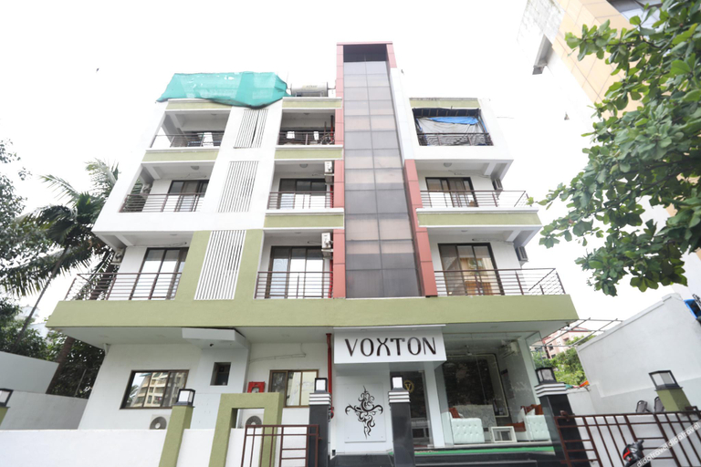 Others 4, Hotel Voxton, Thane