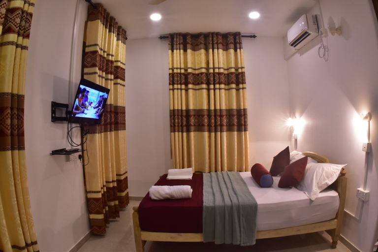 Others 2, Peninsula Hotel, Jaffna