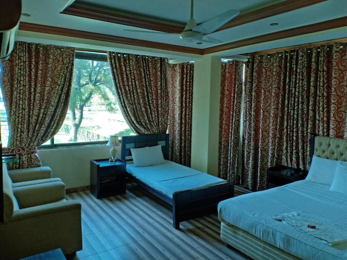 Others 5, New Islamabad Hotel Sitara Market, Islamabad