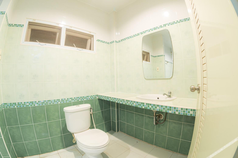 Bathroom 5, The Resort Kamphaengphet, Mueang Kamphaeng Phet