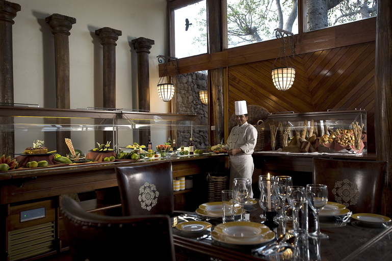 Food & Drinks 4, Lobo Wildlife Lodge, Serengeti