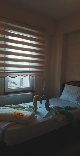 Others 2, Otel 22, Merkez