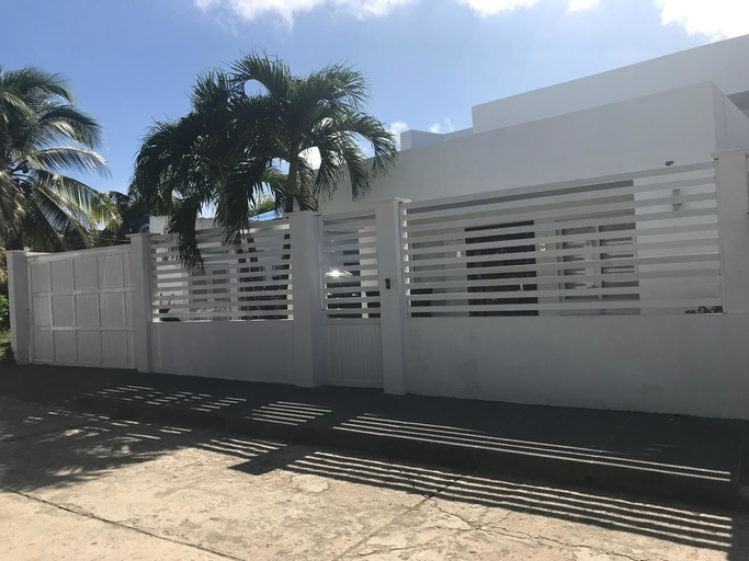 Others 3, Providence Breeze, San Andrés