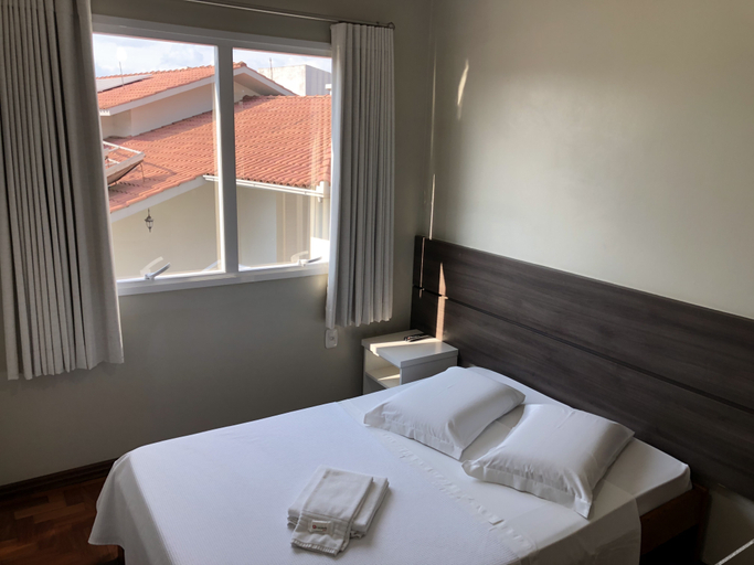 Bedroom 2, Hotel Locatelli, Lajedão