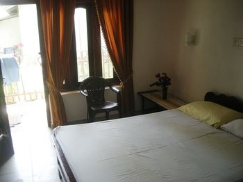 Others 5, Sri Lak Inn, Negombo