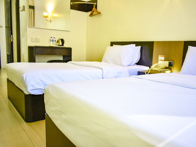 Bedroom 2, Streetview Hotel, Muar