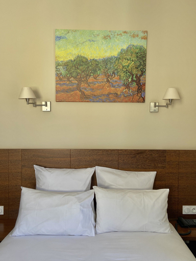 Others 5, Hôtel La Falaise, Var