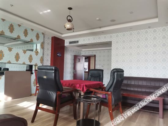 Others 2, Pengtai Hotel, Lhasa