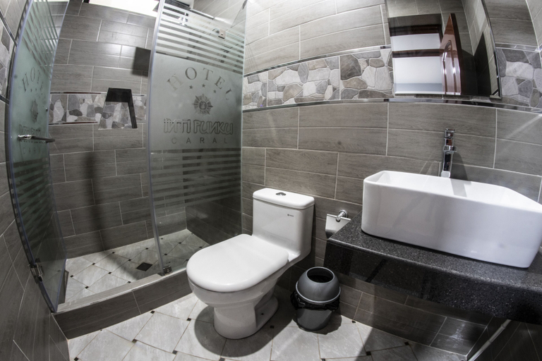Bathroom 3, Hotel Las Terrazas de Caral, Barranca