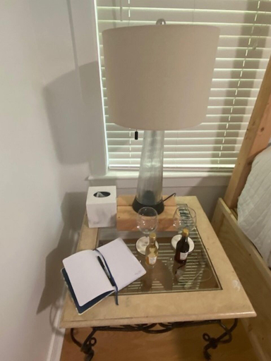 Room amenity, Cora's Cabins, Smith