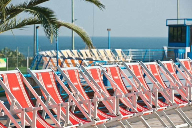 Others 4, Hotel Villaggio Cala Corvino, Bari