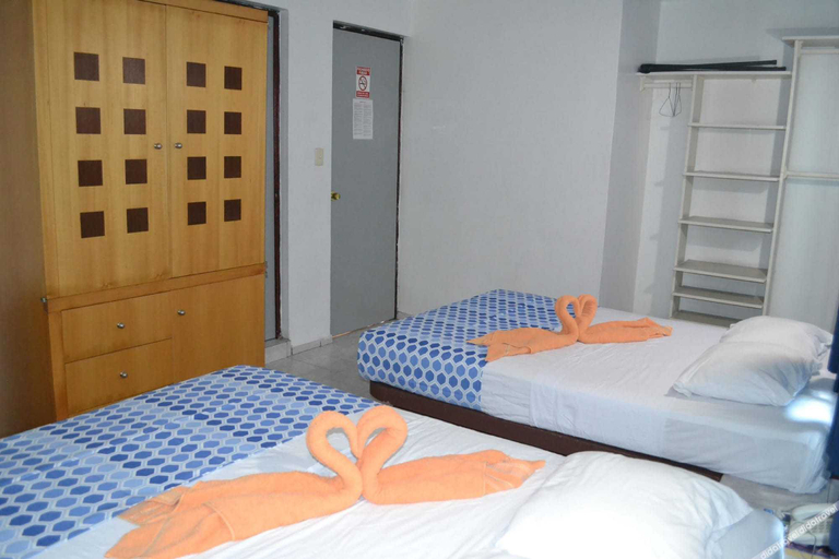Others 3, Hotel Maria del Rocio, Veracruz