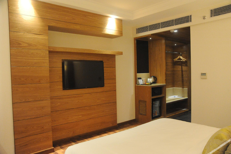 Bedroom 2, Hotel Maryland, Sahibzada Ajit Singh Nagar