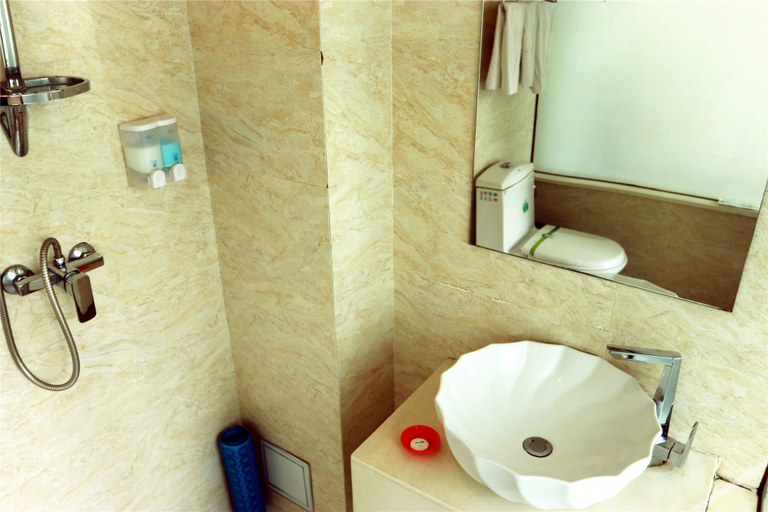 Bathroom 3, Lezhu Hotel (Harbin Station Sophia Cathedral Branch), Harbin
