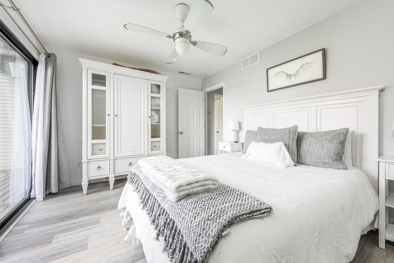 Bedroom 2, The Shores Lake View Condo Unit 5574, Grand Traverse