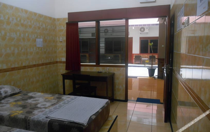 Bedroom 5, Tristar Hotel, Kediri