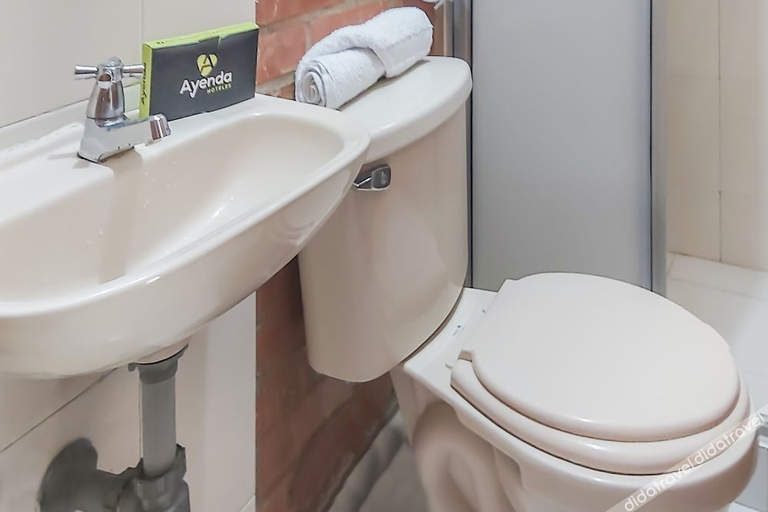 Bathroom, Ayenda 1422 Caney, Santiago de Cali