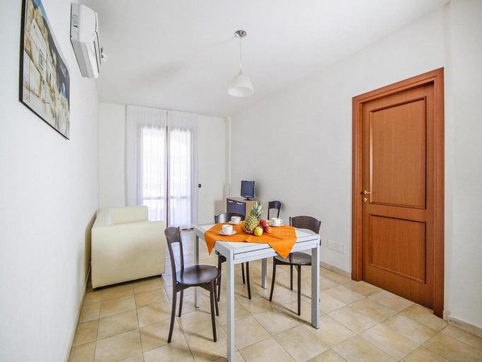 Facilities, Apartment with garden in Villasimius, Cagliari
