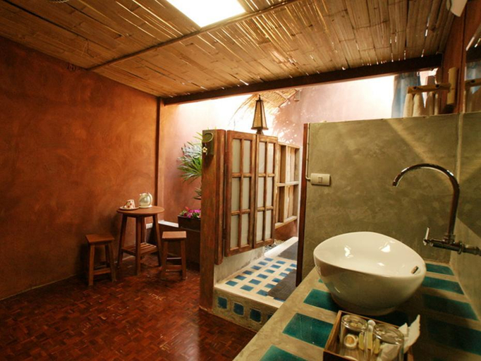 Bathroom 3, Koko Palm Inn, Muang Chiang Mai