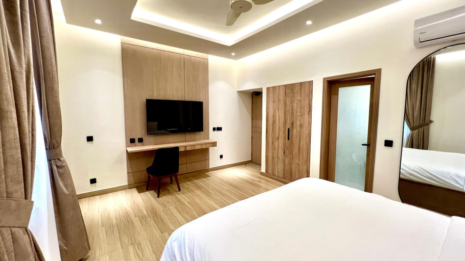 Room 5, Aurhom By Royal Inn, Karachi