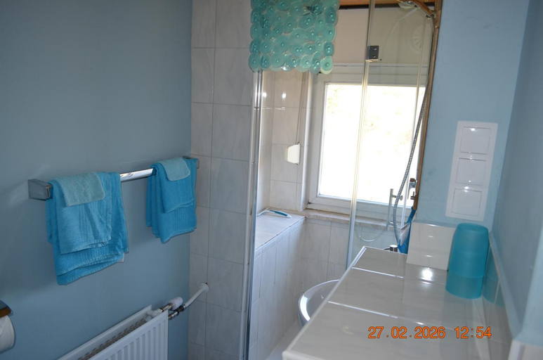Bathroom 3, Sunrise B&B Hellenthal, Euskirchen