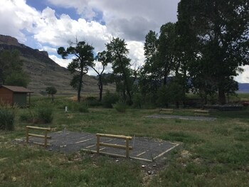 Others 5, Eycat Lodging Company, Park