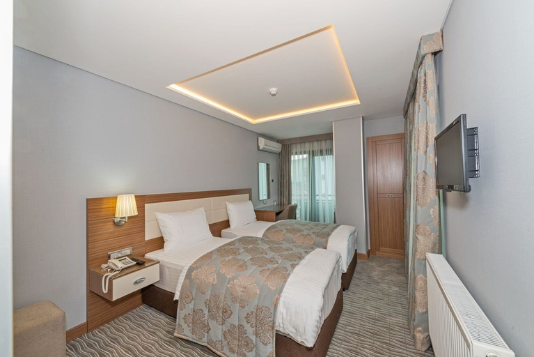 Bedroom 4, Floransa City Hotel, Fatih