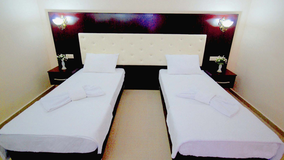 Bedroom 4, Yılmaz Kaptan Otel, Marmaris