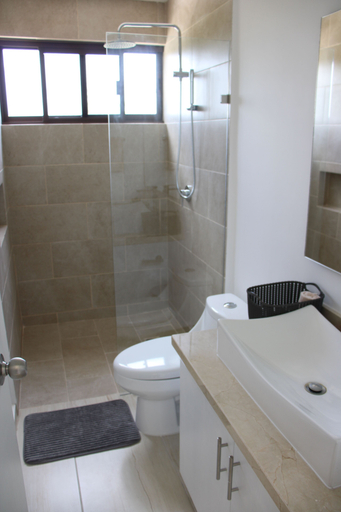 Bathroom 3, Blue Luxury Kukulkan, Cozumel
