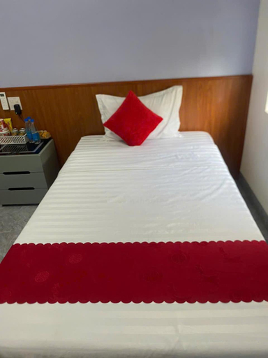 Bedroom 5, Huong Viet Hotel, Văn Chấn