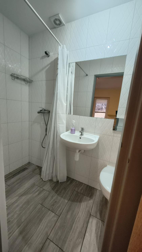 Bathroom 5, Agrowinnica, Bytów