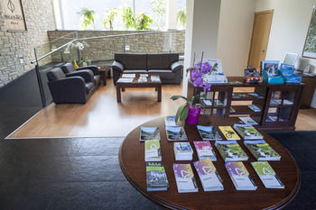 Others 3, Hotel Obaga Blanca