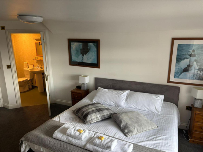 Bedroom 2, The Swordfish Inn, Cornwall