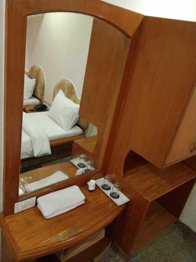 Others 2, Hotel Shripad Continental, Amravati