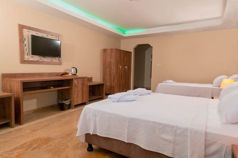 Others 2, Caissa Hotel, Ayvalık