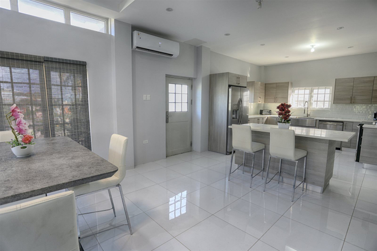 Others 5, Gulfview Townhouse With Pool and Jacuzzi