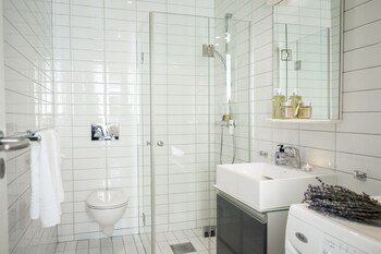 Bathroom 3, Frogner House - Bogstadveien, Oslo