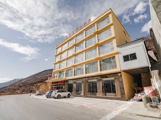 Hotel Exterior 2, Siguniang Mountain Yunyi Jinfeng Hotel, Ngawa Tibetan and Qiang