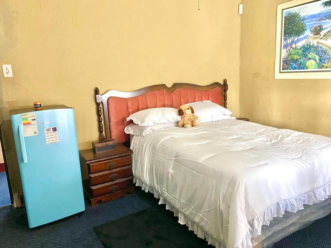 Bedroom 2, Wake Up Fresh Guest House, City of Johannesburg