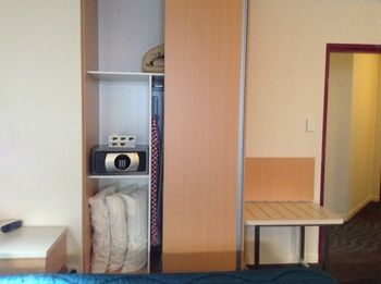Others 5, Airolodge International Motel, Hamilton