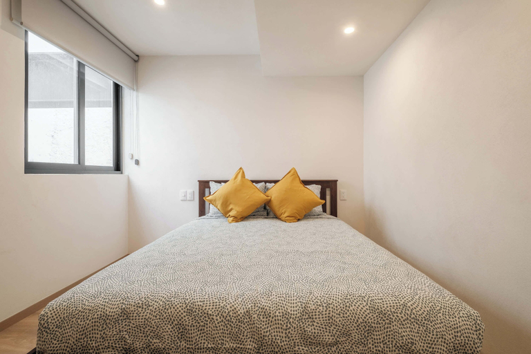 Room 5, Brand New 2 BR Condo in Reforma - Queen Beds, Mexico City