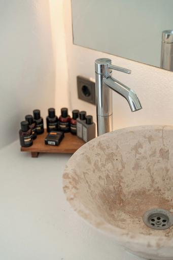 Bathroom 3, lilium rooms, Çeşme
