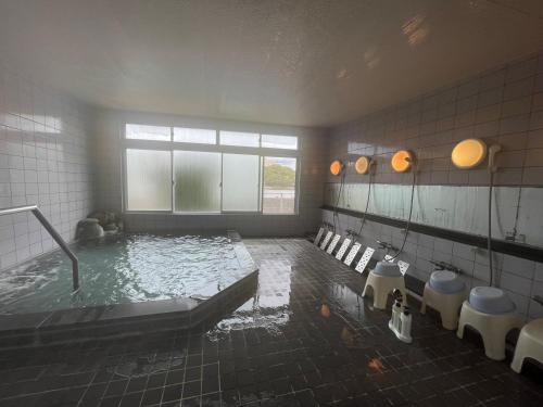 Hot spring bath, Marina Hotel Kaikuu, Shirahama