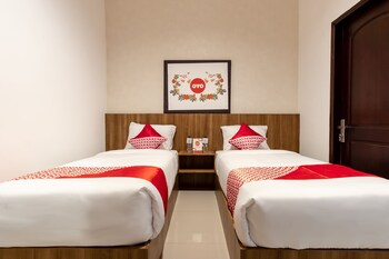 Others 2, Hotel O Papakoel, Medan