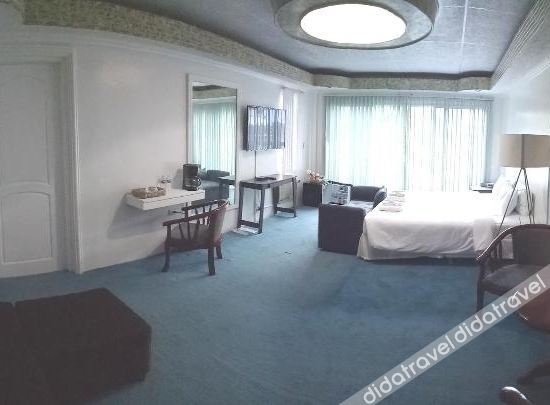 Others 5, Grand Peninsula Suites, Balanga City