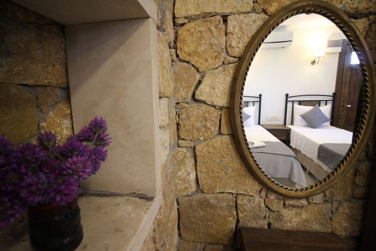 Bathroom 5, Bozcaada Defne Bag Evi, Bozcaada