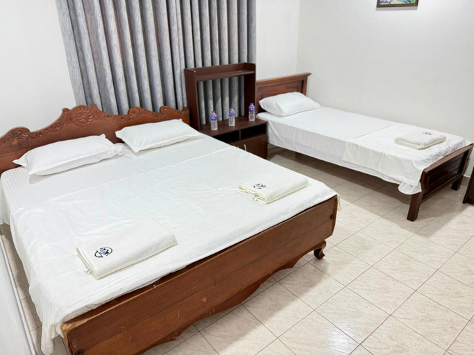 Others 3, Sleep Cheap Home, Negombo