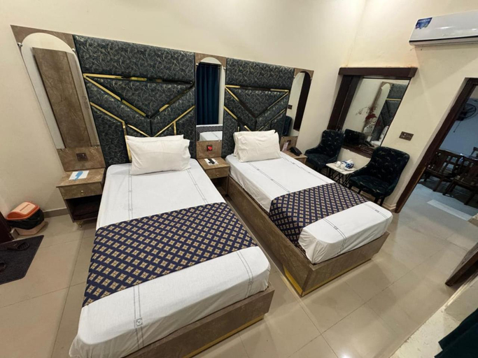 Bedroom 5, Galaxy Rezidor, Karachi